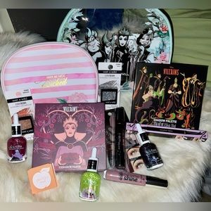 DISNEY VILLAINS MAKEUP BUNDLE